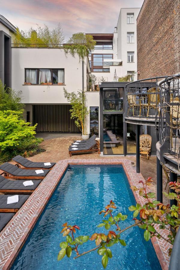 Latroupe Le Berger Saint-Gilles Exterior foto